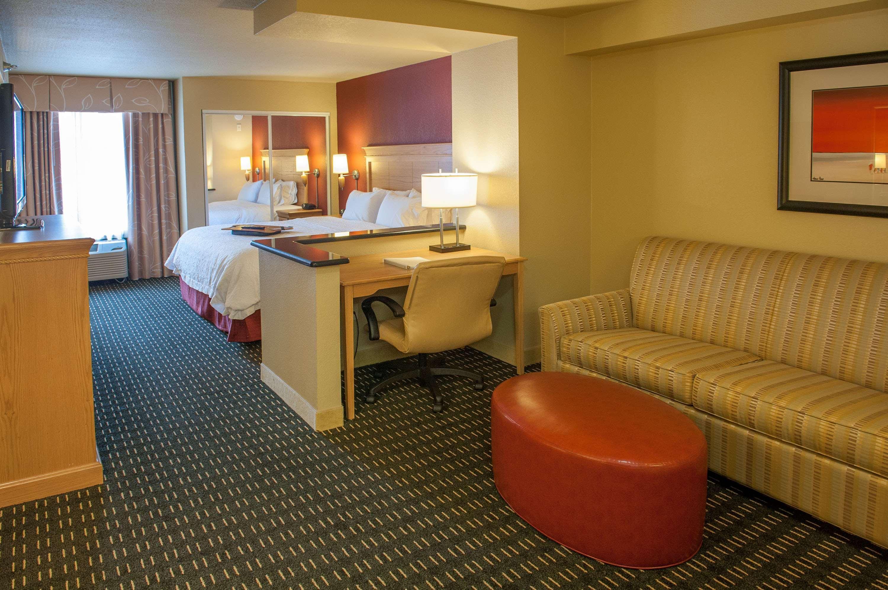 Hampton Inn Pensacola-Airport Экстерьер фото