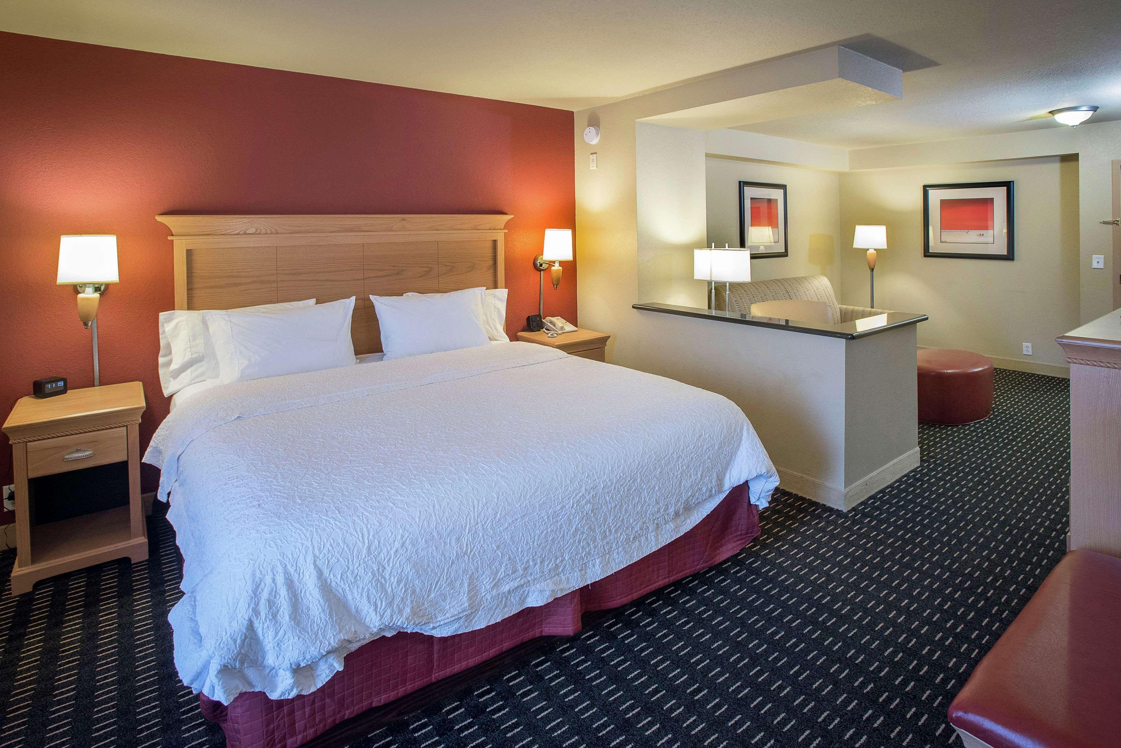 Hampton Inn Pensacola-Airport Экстерьер фото