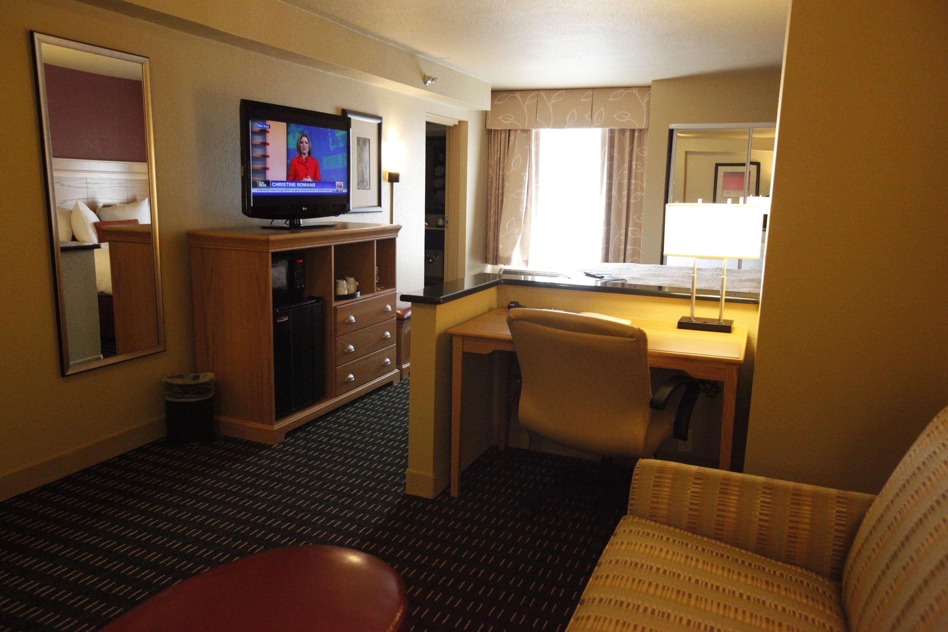 Hampton Inn Pensacola-Airport Номер фото
