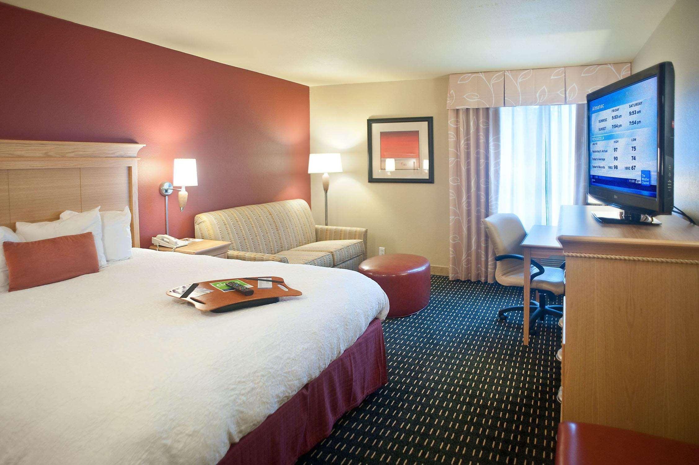 Hampton Inn Pensacola-Airport Номер фото