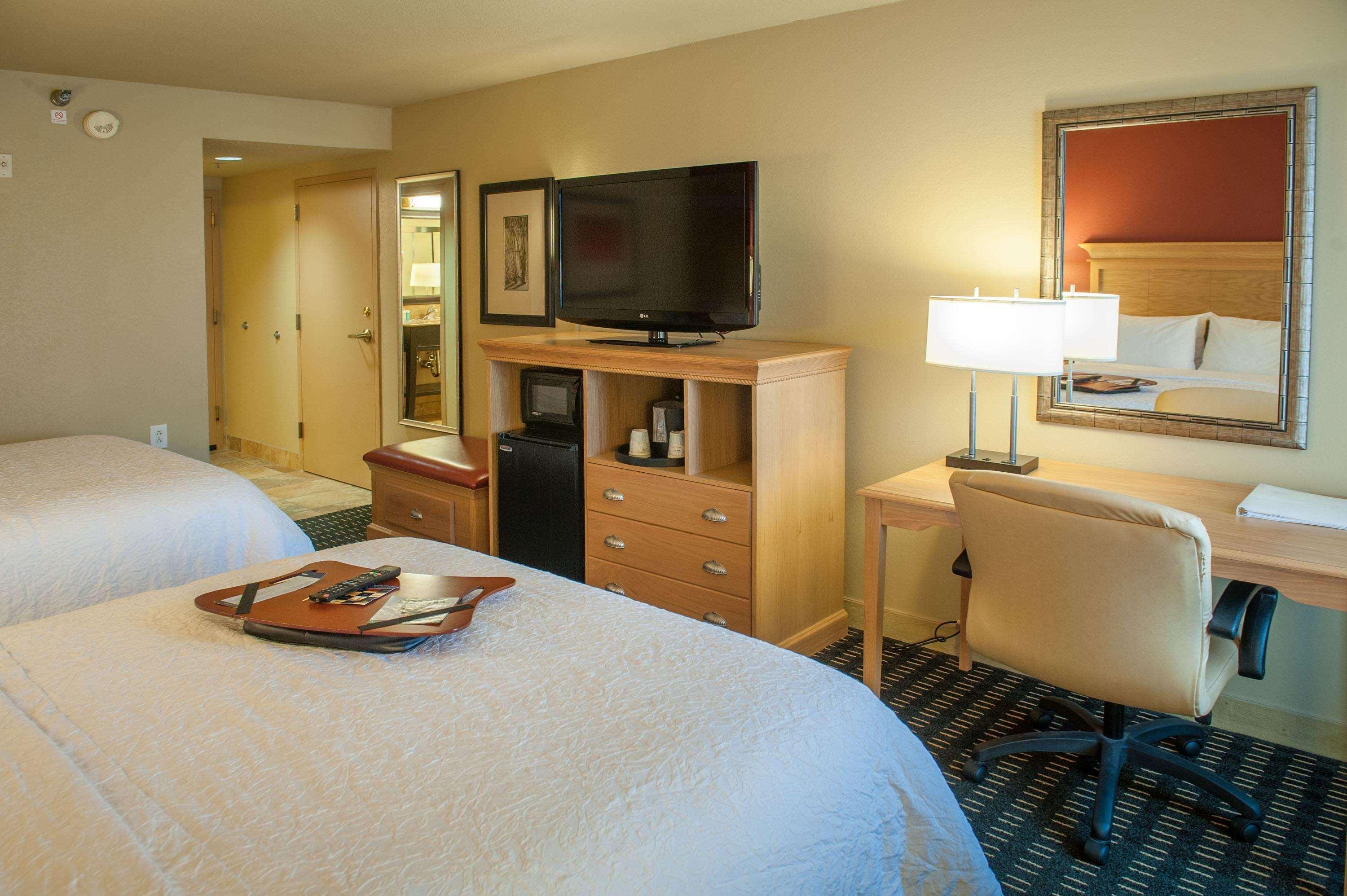 Hampton Inn Pensacola-Airport Экстерьер фото
