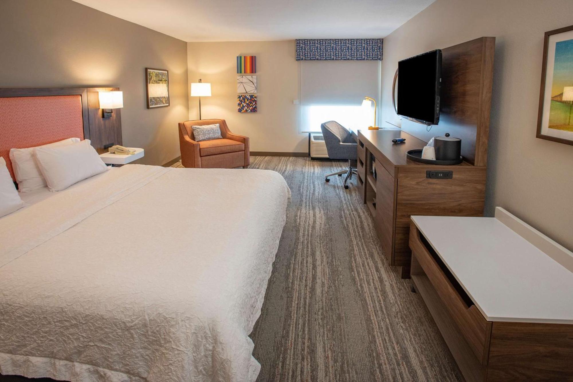 Hampton Inn Pensacola-Airport Экстерьер фото