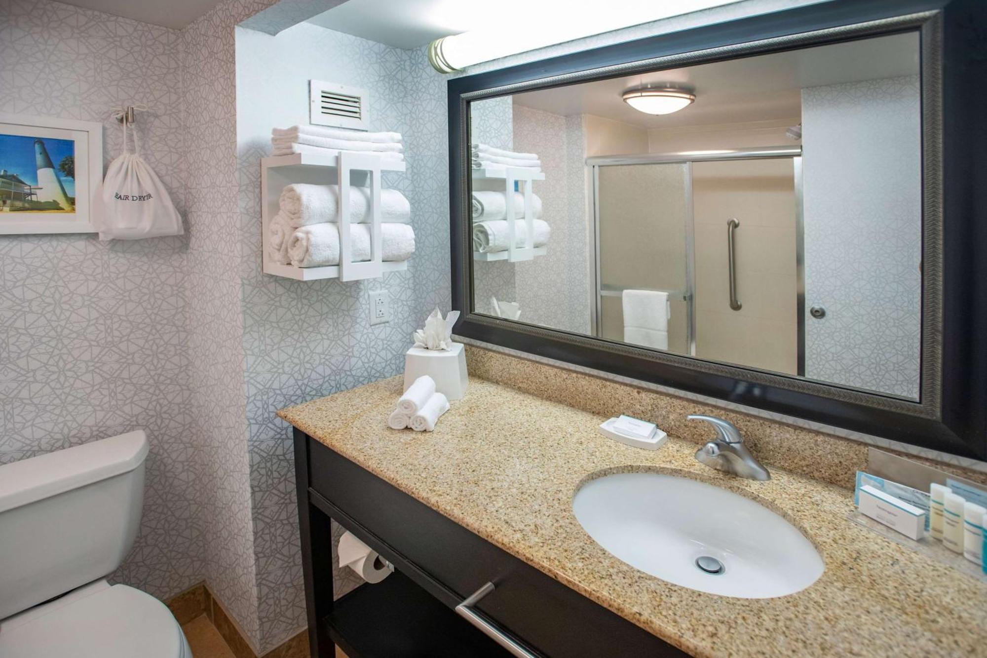 Hampton Inn Pensacola-Airport Экстерьер фото